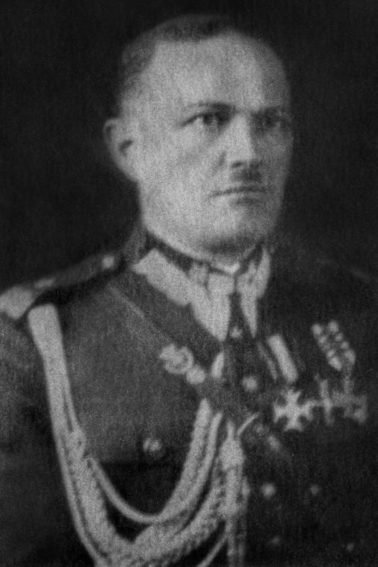 Portret generała Mieczysława Smorawińskiego
